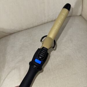 Gold Pro Curling Iron - Z-GPT-CI-1.0 by Bio Ionic for Women - 1 Inch EUC
